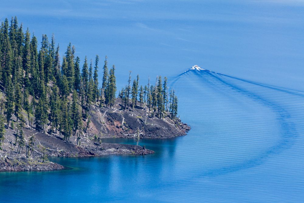 Boating at Wizard Island