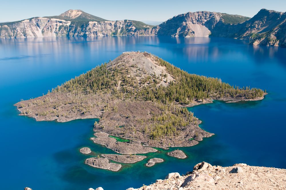 Aerial view of Wizard Island
