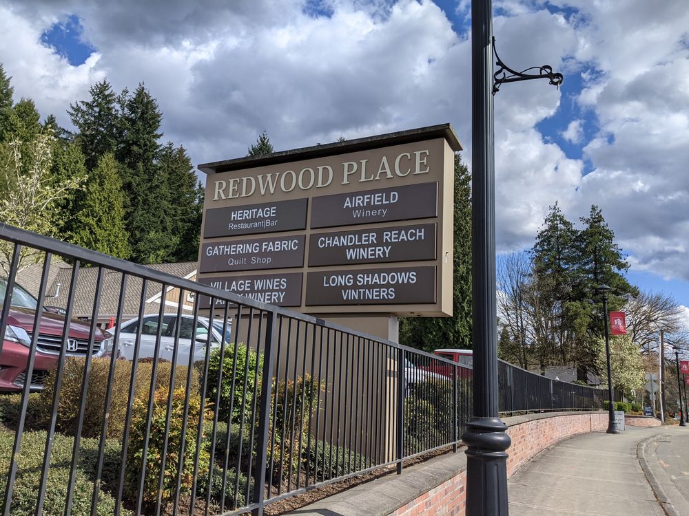 Name of wineries at Woodinville Wine Country
