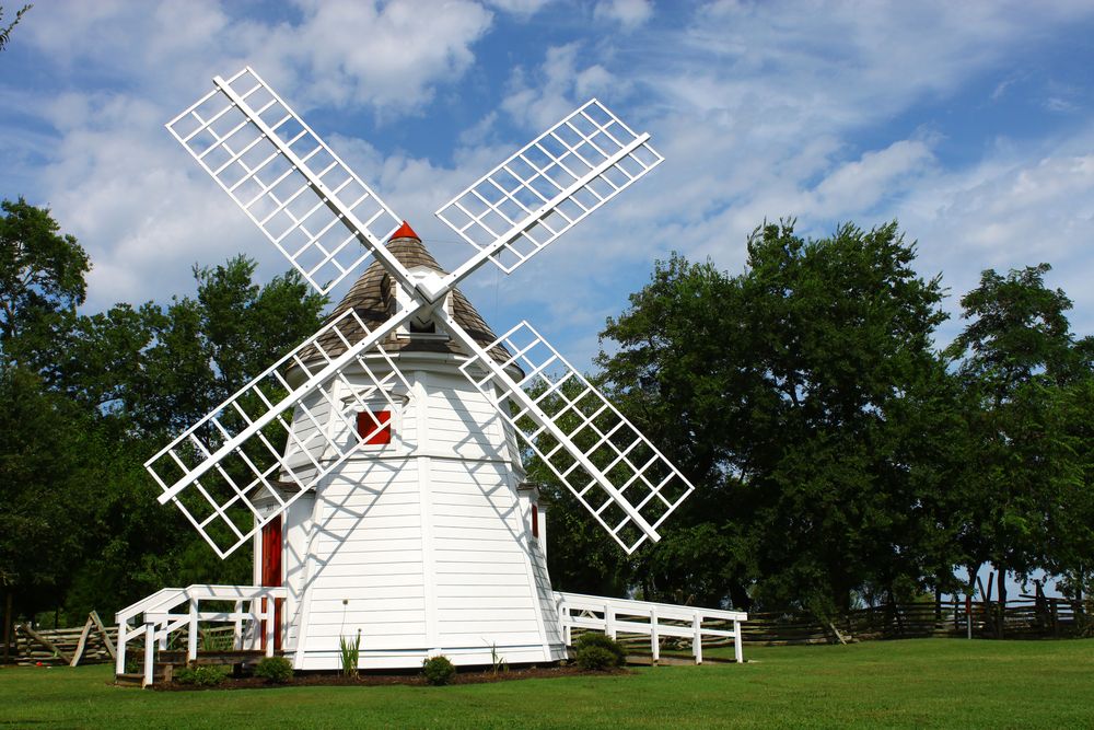 Sunny day at the Yorktown Windmill