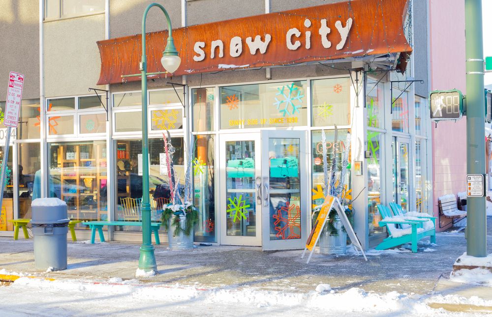 Exterior of Snow City Cafe