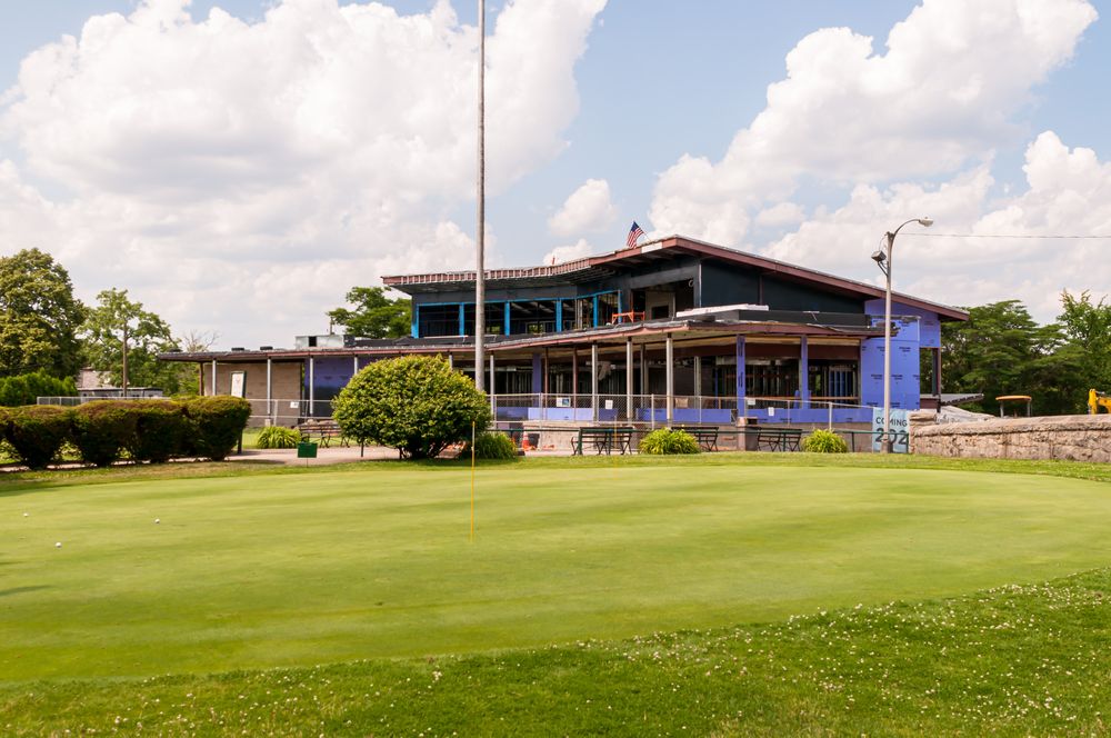 Clubhouse at Bob O’Connor Golf Course