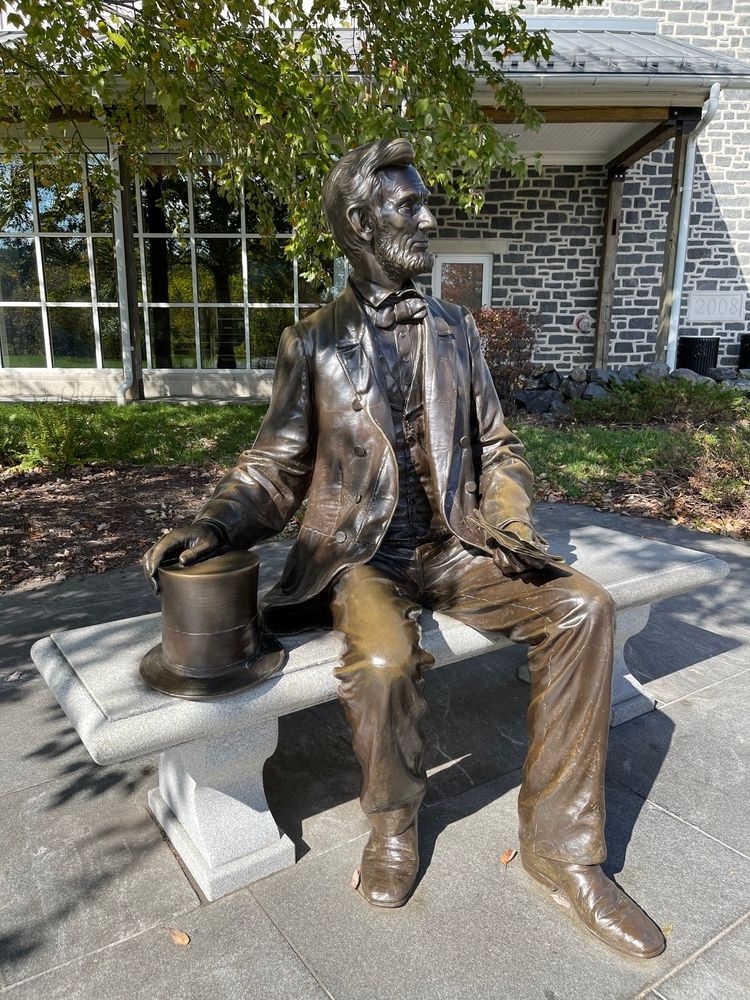 Statue in front of Gettysburg National Military Park Museum and Visitor Center