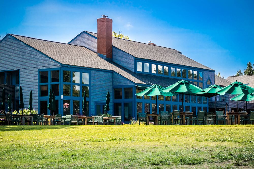 Exterior of Jordan Pond House