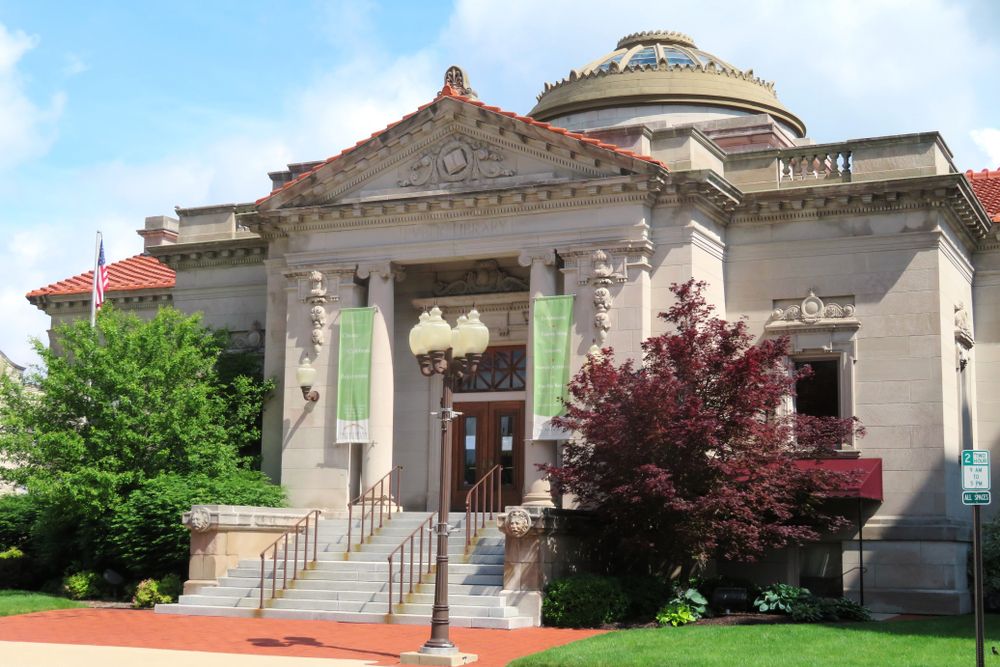 Exterior of the Anderson Center for the Arts