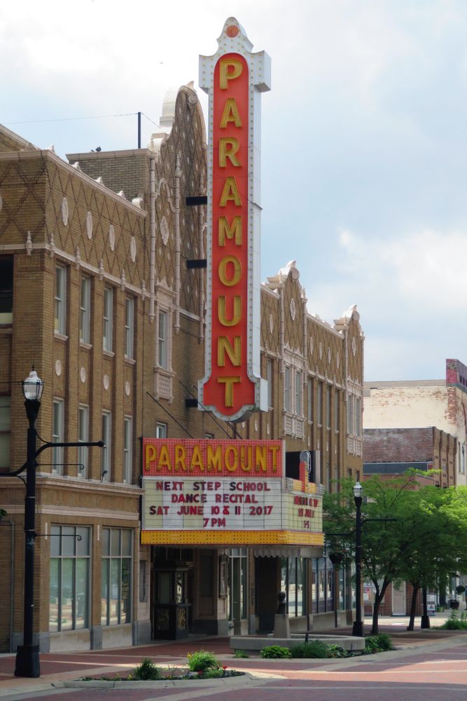 Paramount theatre at Downtown Anderson