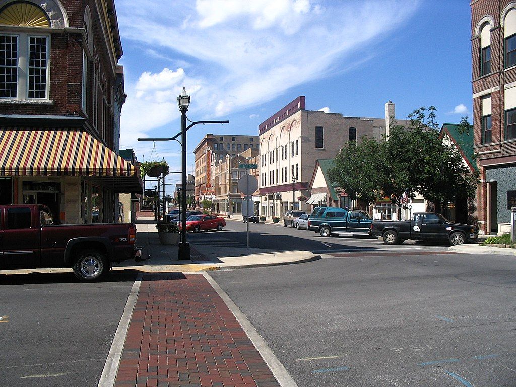 The road of Downtown Anderson