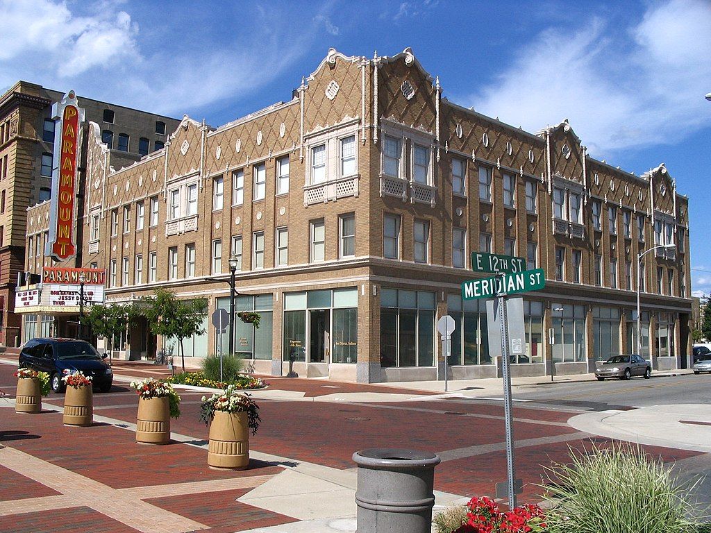 Facade of the Paramount Theater