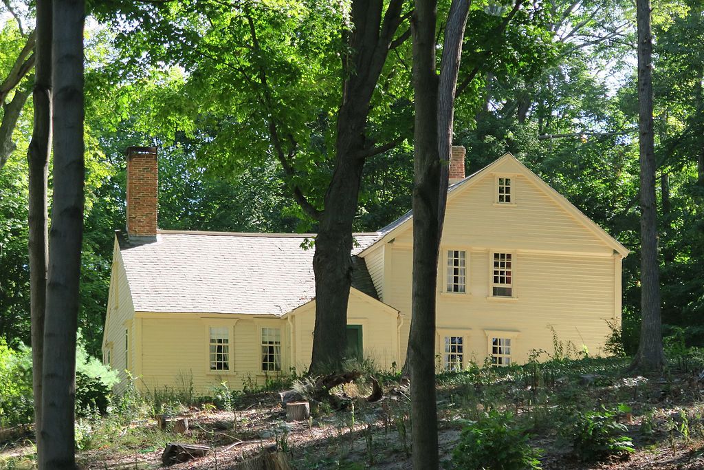Exterior of Faulkner Homestead