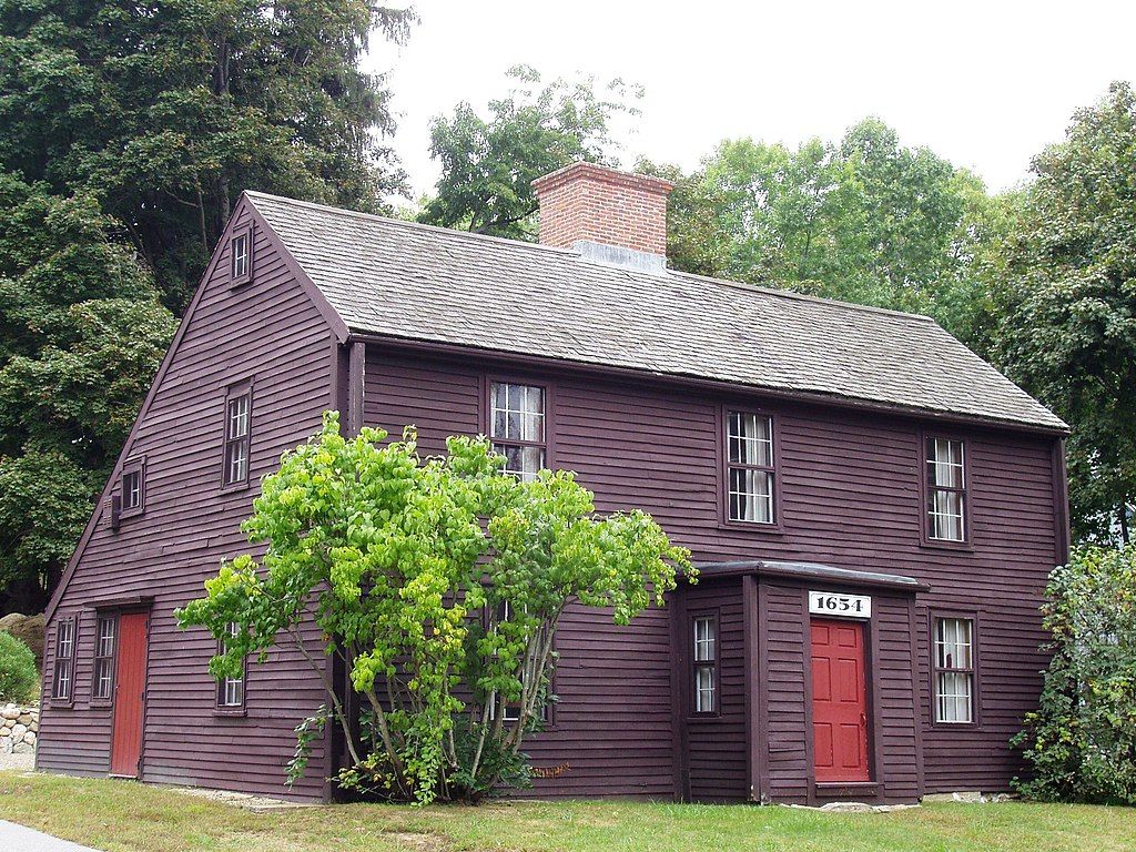 Exterior of Macy–Colby House