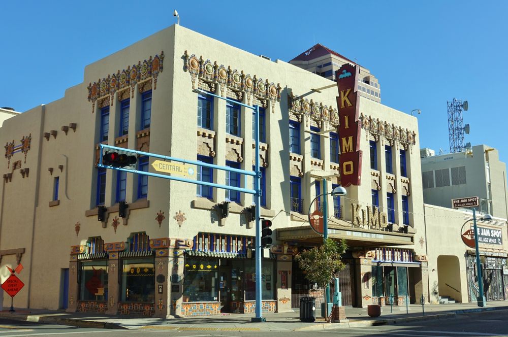 Exterior of the Kimo Theatre