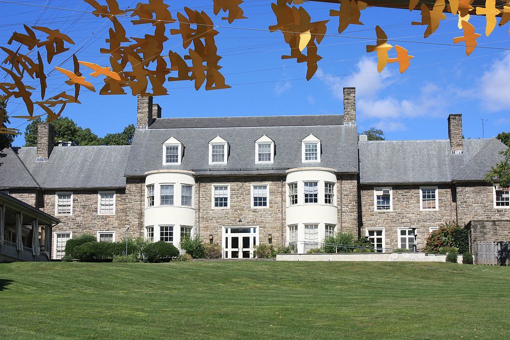 Exterior of Abington Art Center