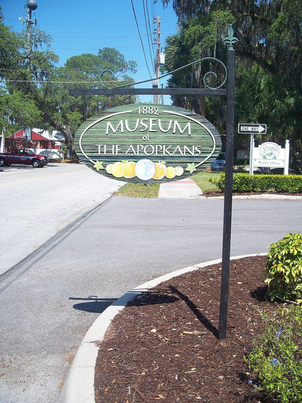Name sign of the Museum of the Apopkans.