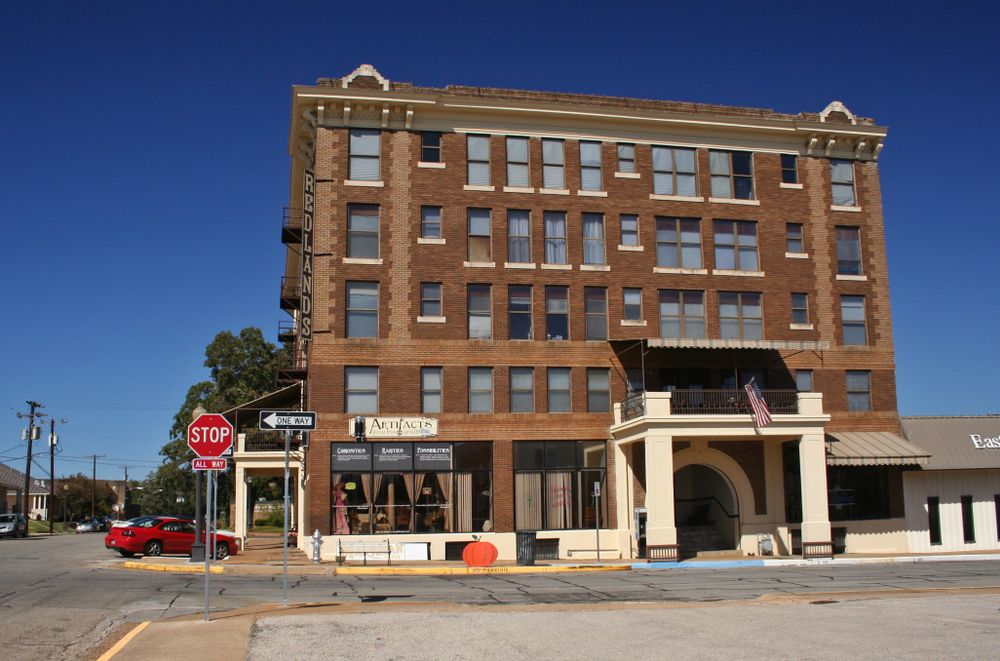 View of Redlands Hotel