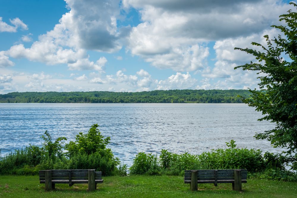 View of the potomac river from Mount Vernon Trail