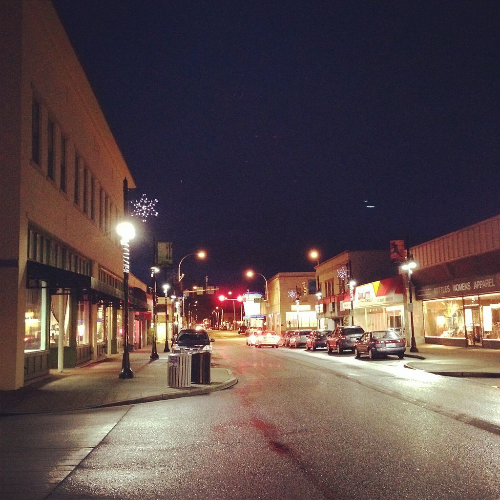 Night scene at Downtown Auburn