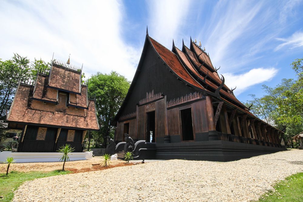Outside view of Baan Dam Museum