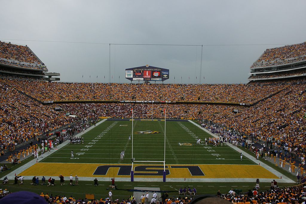 Crowd inside the LSU Tiger Stadium