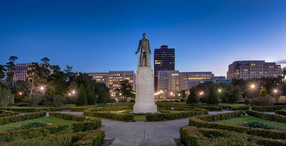 Huey Long statue in front of State Capitol
