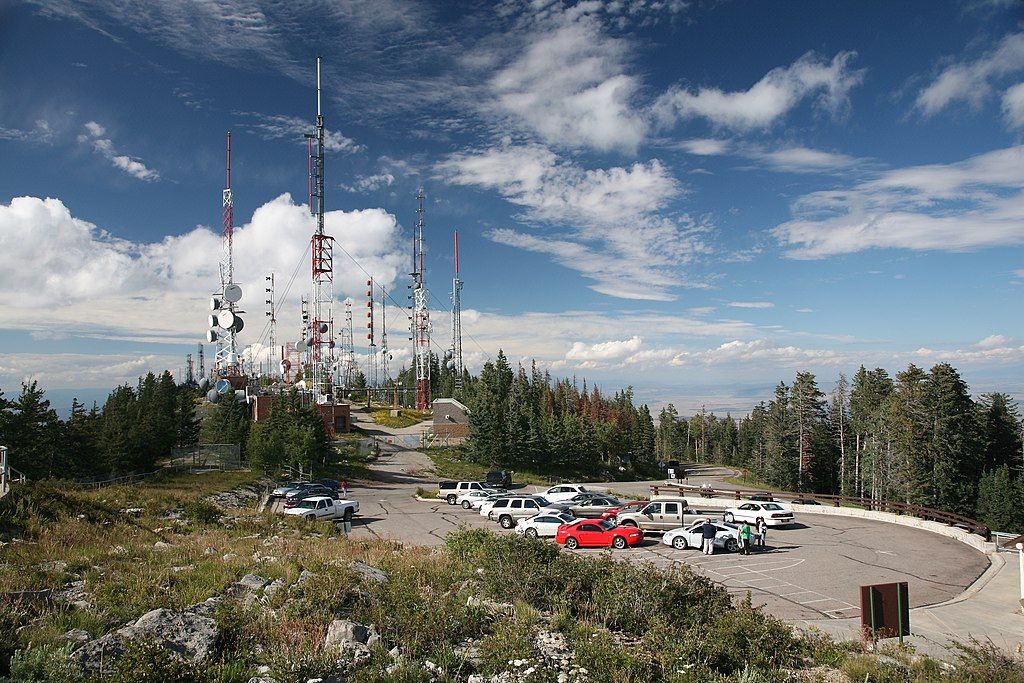 Cars at Sandia Crest