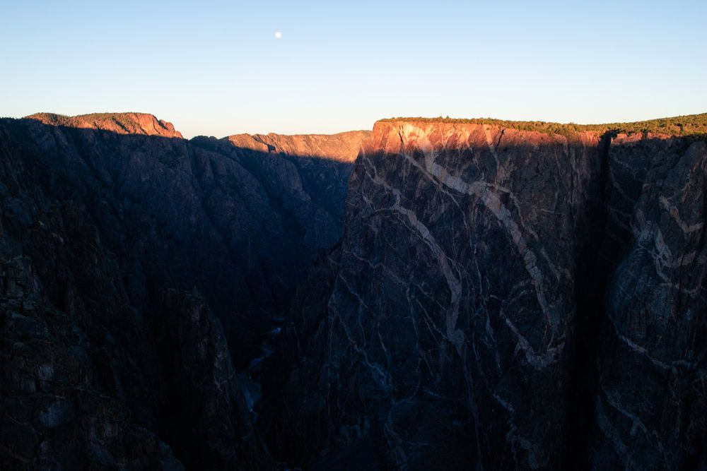 Sunrise at Dragon Point