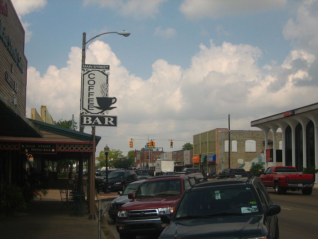 A coffee shop at Downtown Bay City