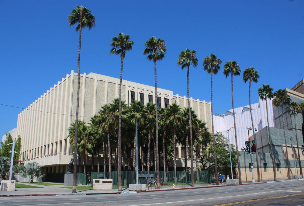 Exterior of Los Angeles County Museum of Art