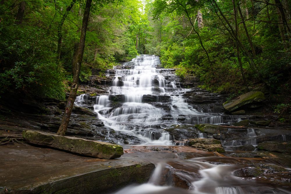 Front view of Minnehaha Falls