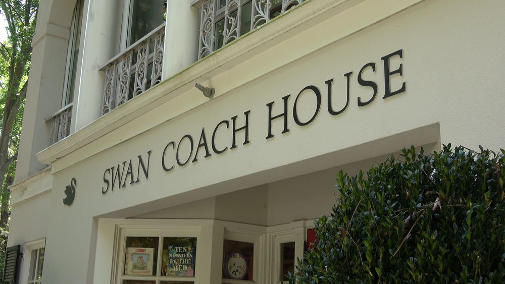 Building sign of Swan Coach House