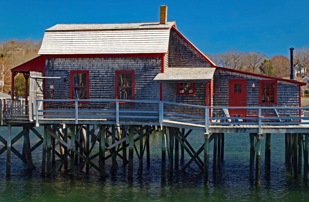 Wooden house along Boothbay Harbor Footbridge
