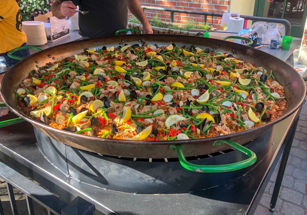Paella vendor at Basque Block