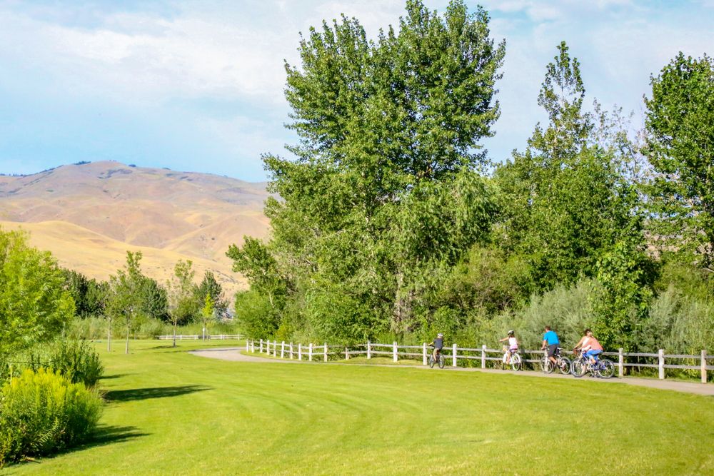 Cycling along Boise River Greenbelt