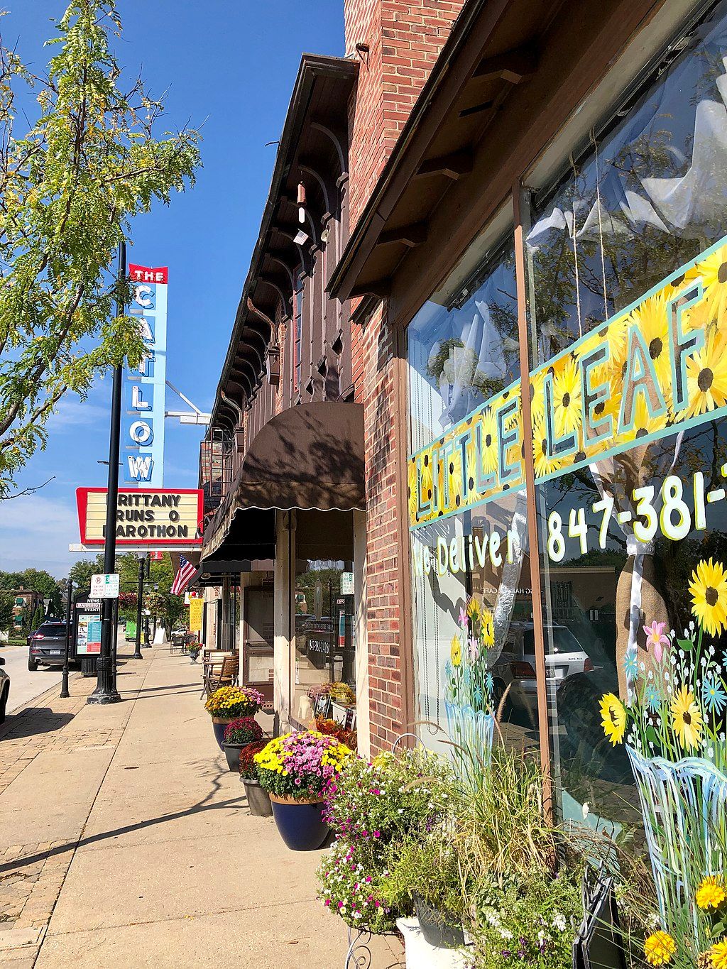 Sidewalk at Barrington Historic District