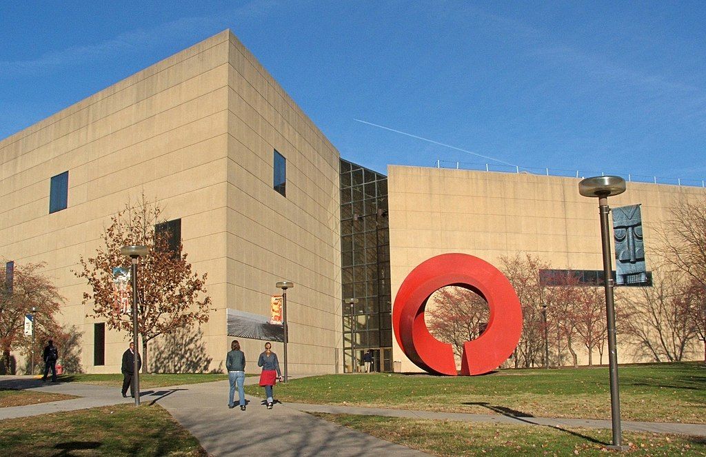 Exterior of the Eskenazi Museum of Art