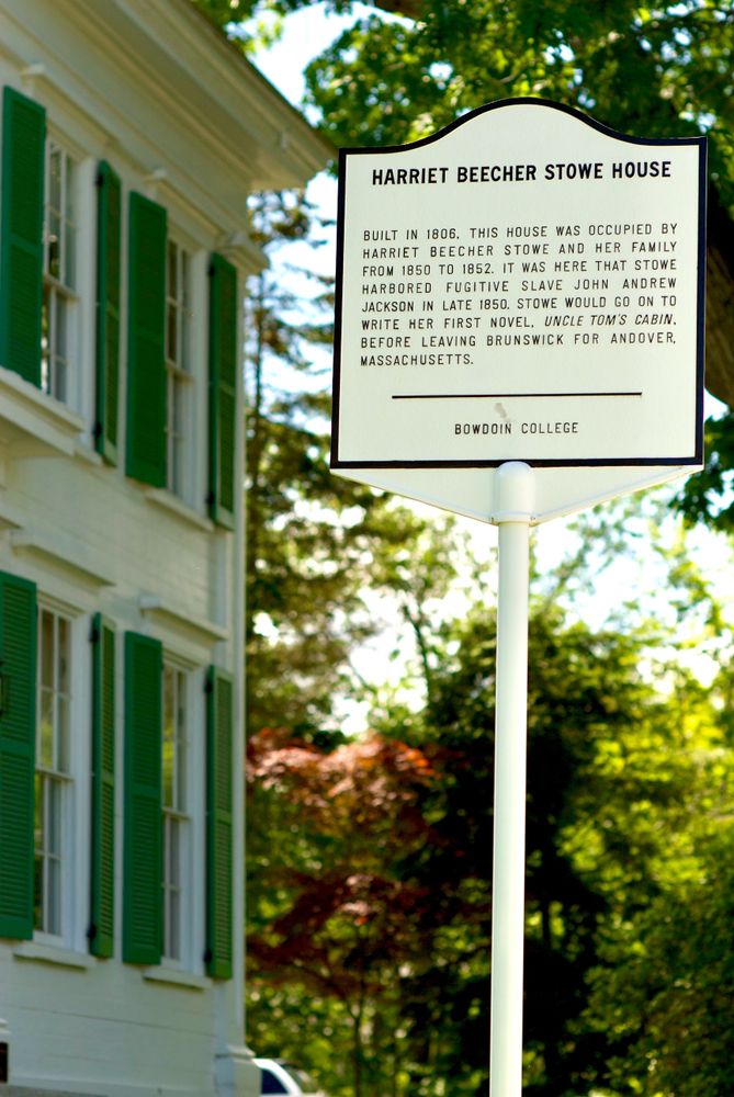 History marker of Harriet Beecher Stowe House