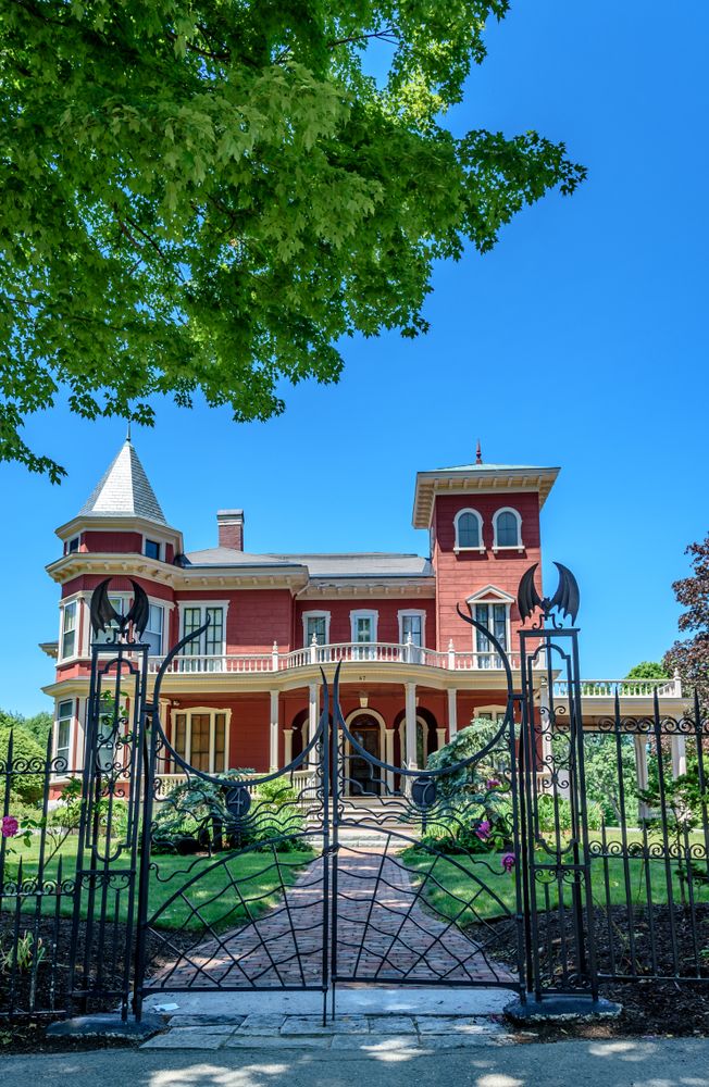 The gate of Stephen King's home