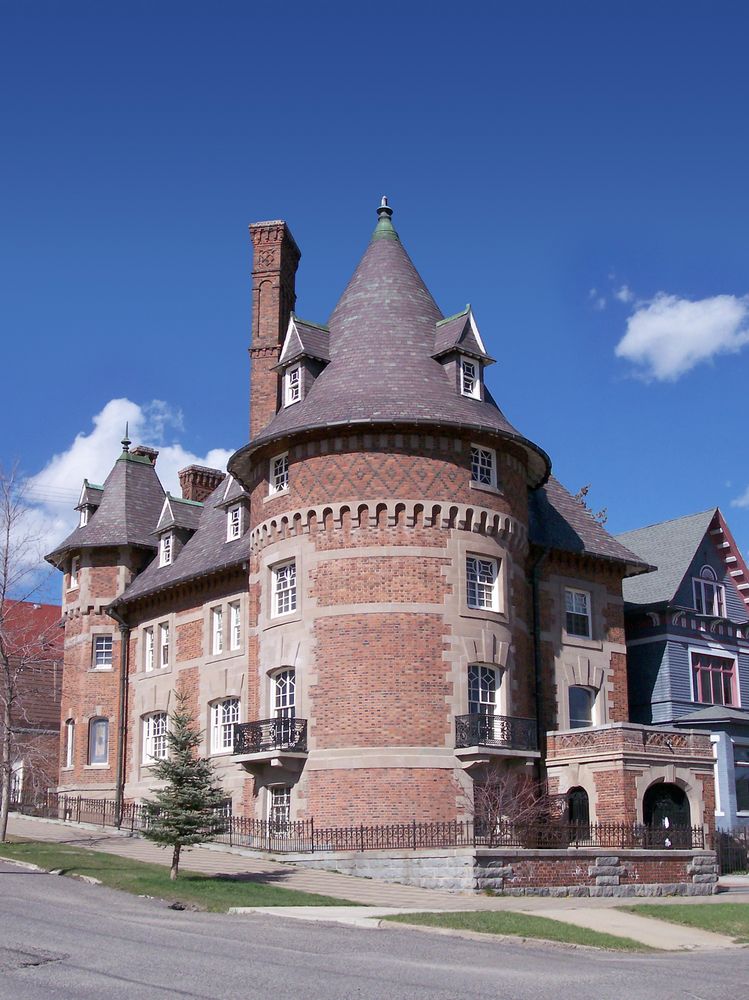 Exterior of Clark Chateau Museum and Gallery