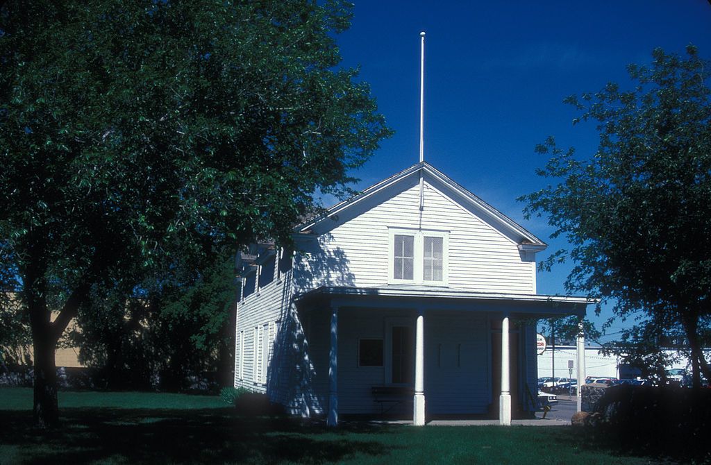 A house at Camp Hancock State Historic Site