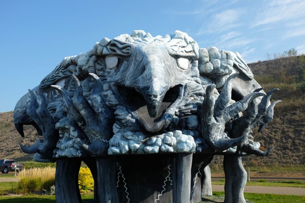 Thunderbird sculpture at Keelboat Park
