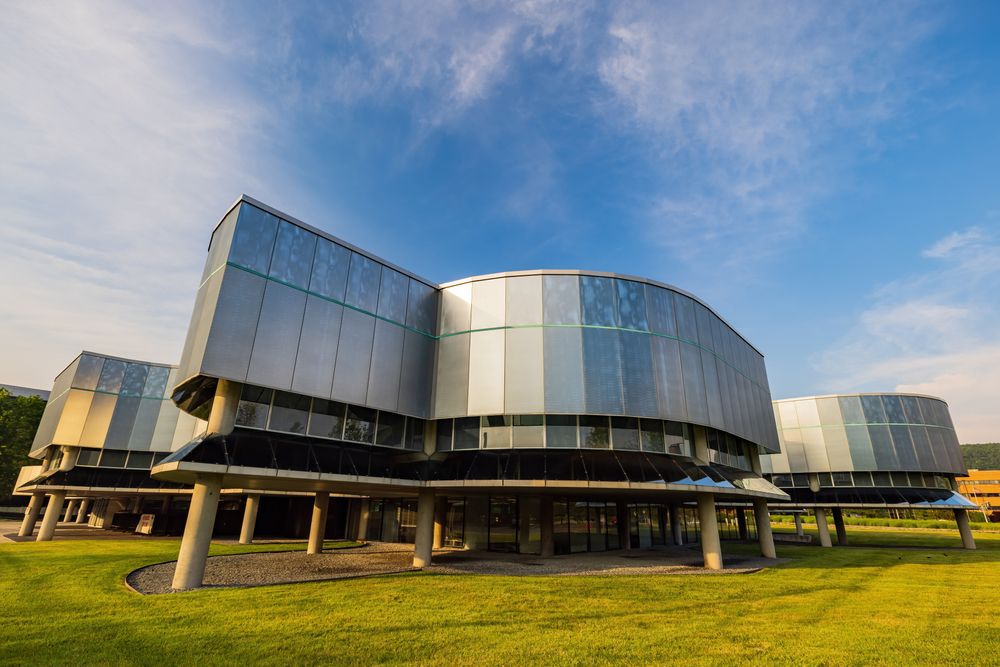 Exterior of Corning Museum of Glass