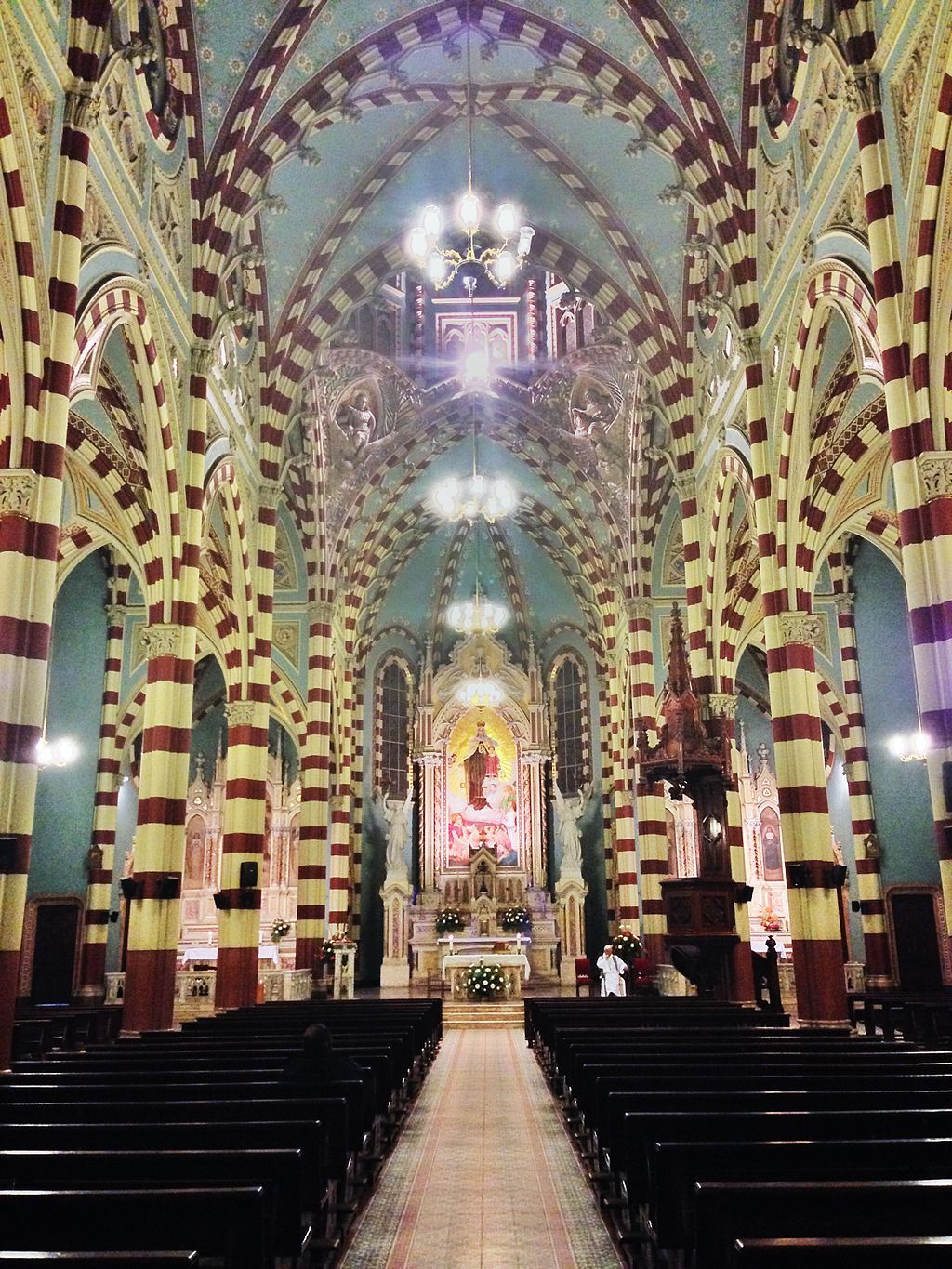 The interior of Santuario Nuestra Señora del Carmen