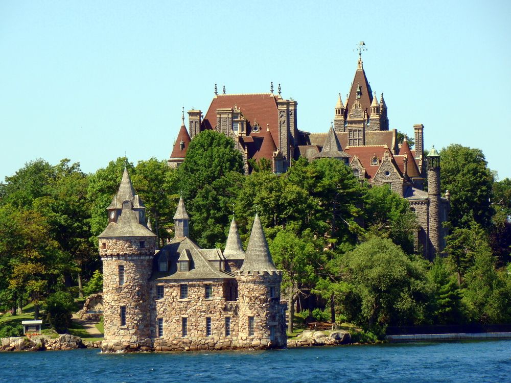 Daytime view of Boldt Castle