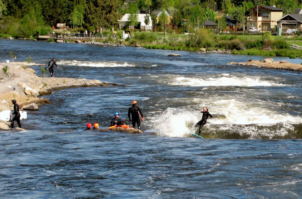 River surfing on Deschutes River