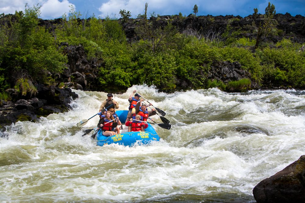 Whitewater rafting on Deschutes River