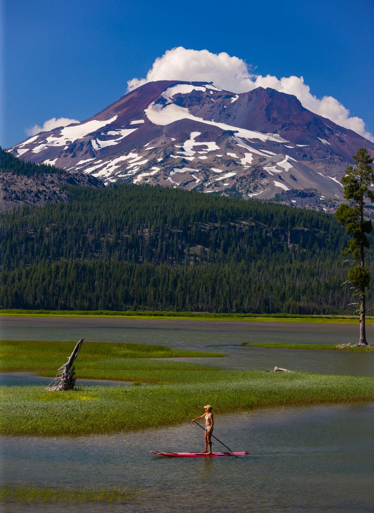 Paddle-boarding on Sparks Lake