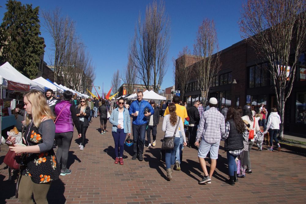 Shoppers at Ballard Farmers Market