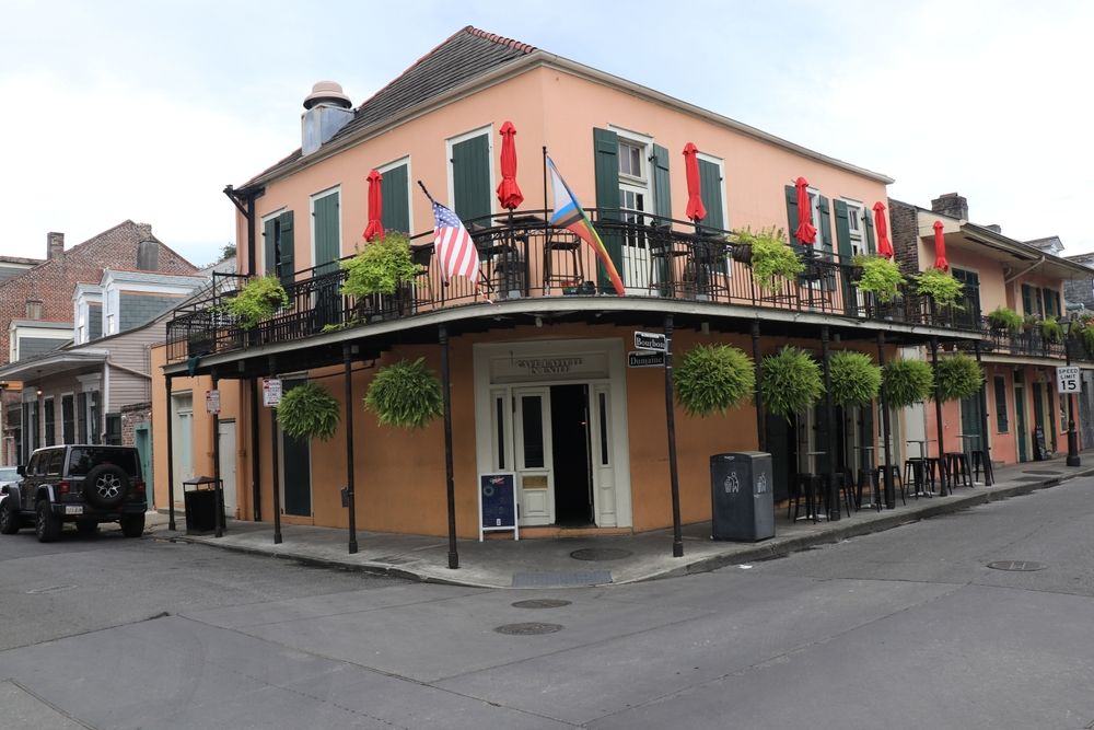 Exterior of Cafe Lafitte in Exile