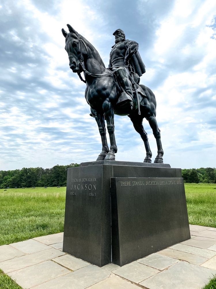 Stonewall Jackson monument at Manassas National Battlefield Park