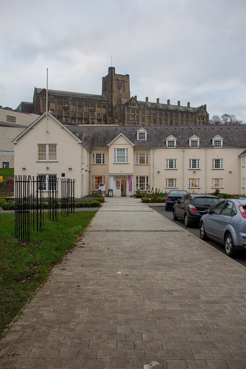 Exterior of Storiel