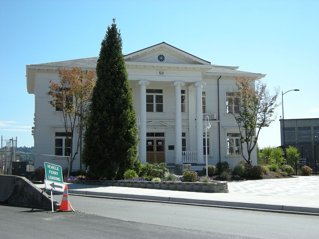 Exterior of the Puget Sound Navy Museum